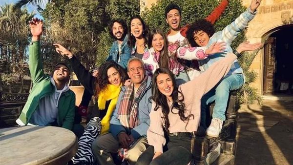 مسلسل وبينا ميعاد