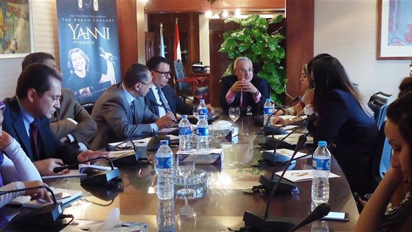 هشام زعزوع وزير السياحة