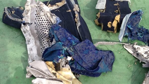 حطام الطائرة المصرية