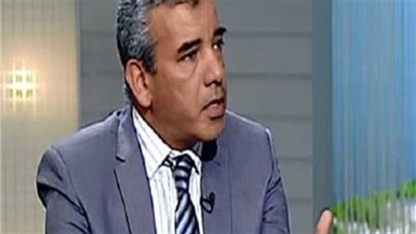 الدكتور عباس شراقي