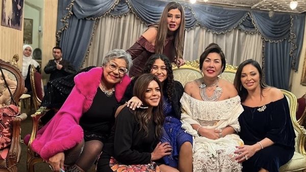 ناهد السباعي والعائلة