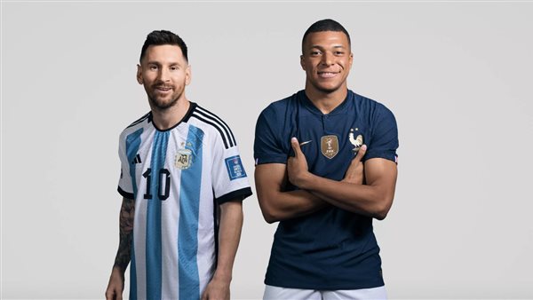 مبابي وميسي 