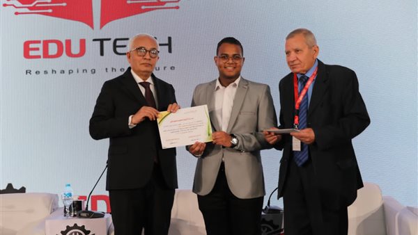 وزير التعليم