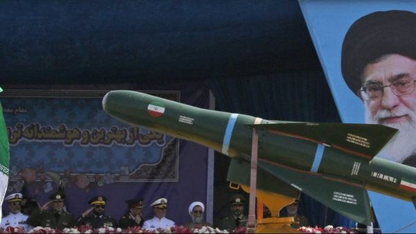 المرشد الإيراني على