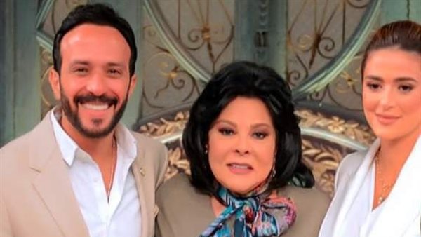 أحمد عصام وزوجته