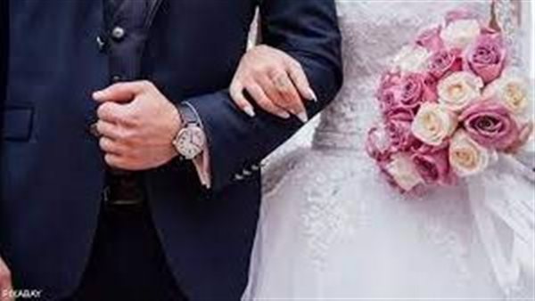 فحص المقبلين على