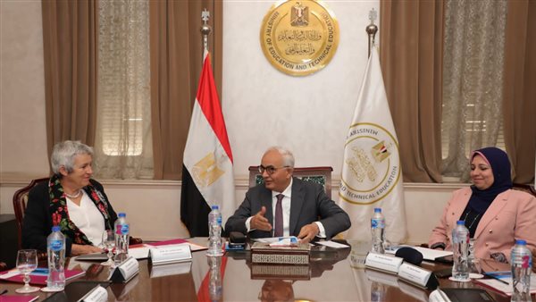 وزير التعليم