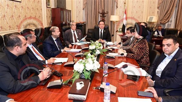  لجنة النقل بمجلس