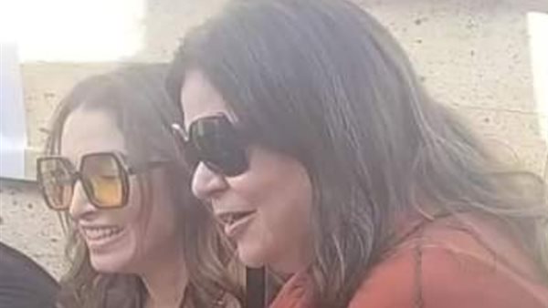 ماجدة زكي وروجينا