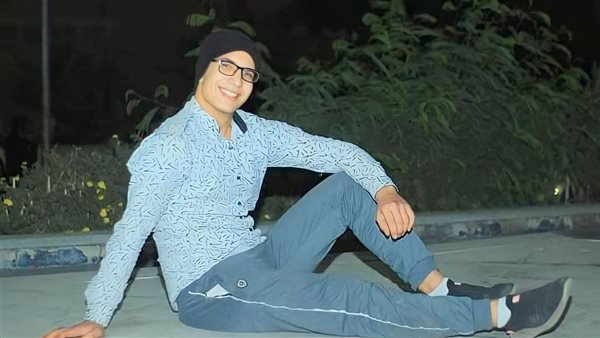 الشاب المتوفي 