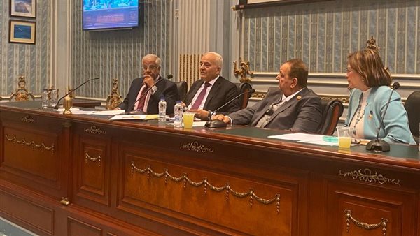 لجنة التعليم والبحث