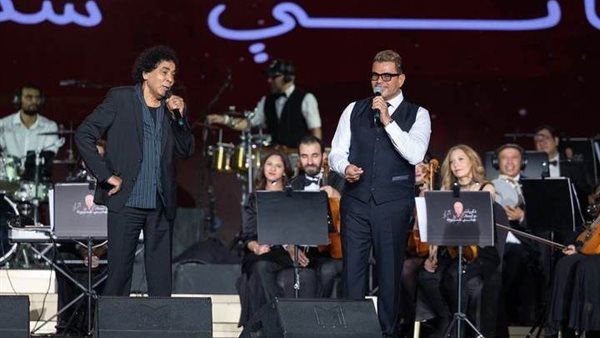 عمرو دياب ومحمد منير