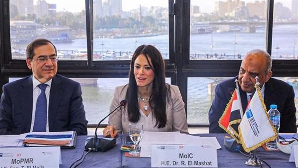 التعاون الدولى 