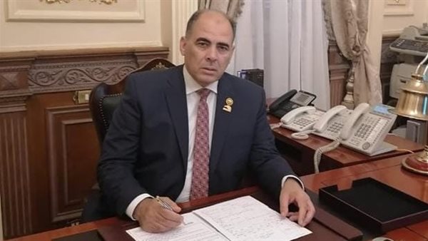 النائب زكريا حسان