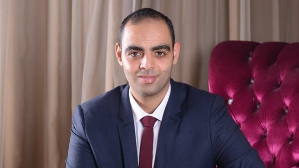 النائب حسن عمر حسنين