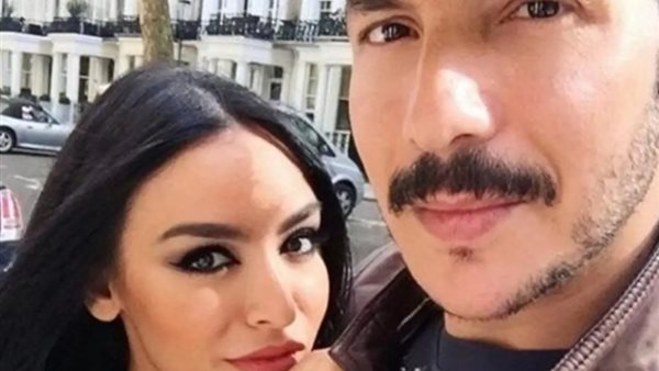 باسل الخياط وزوجته