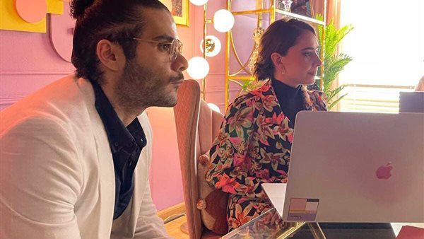 فيلم أحلام العصر