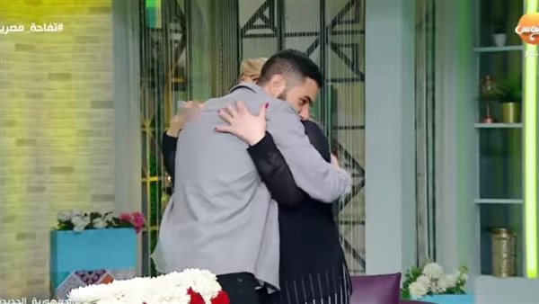 مها أحمد ونجلها