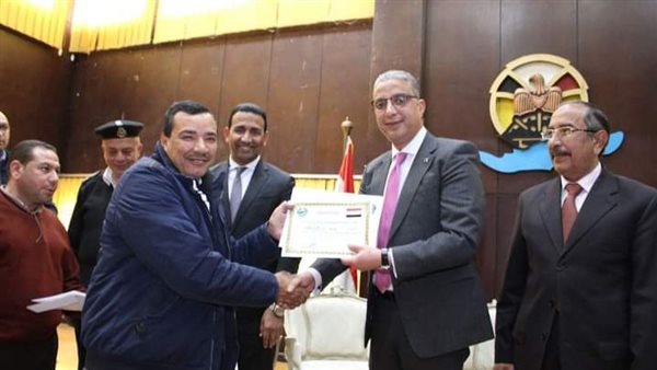 محافظ الفيوم 