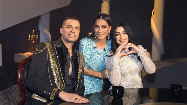 بسمة وهبة وحسن شاكوش