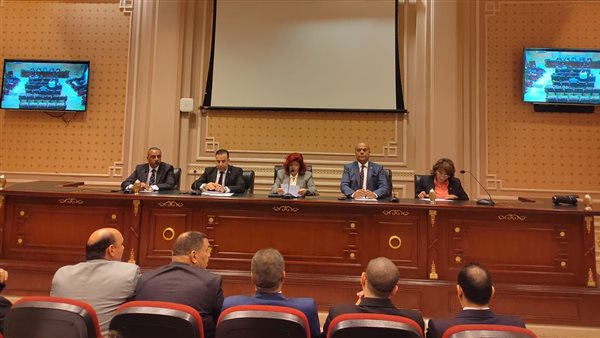  لجنة السياحة و الطيران