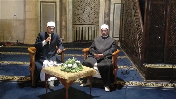 ملتقى الظهر بالجامع