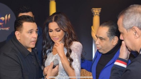 كواليس برنامج العرافة