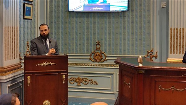 النائب محمود تركى