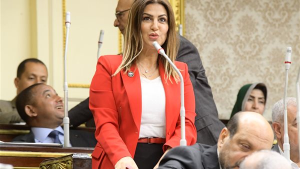 دينا عبدالكريم