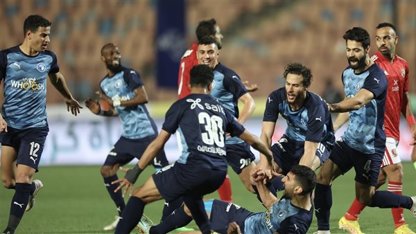 فريق بيراميدز 