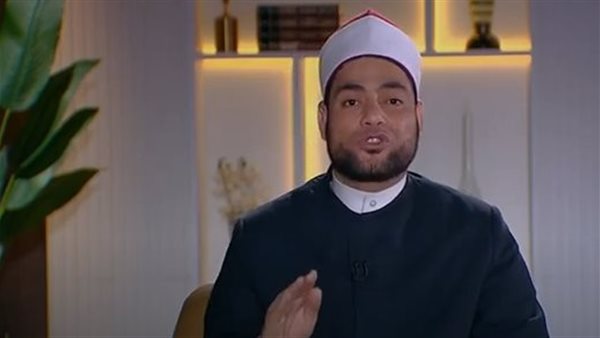 الدكتور مصطفى عبد