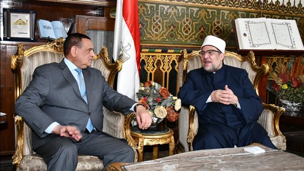 وزيرا الأوقاف والتنمية