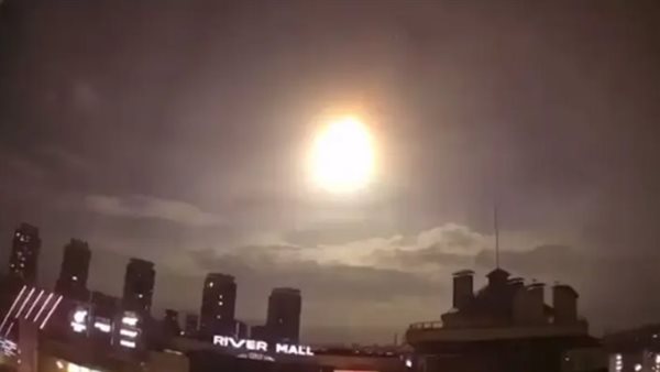 وميض فى سماء أوكرانيا