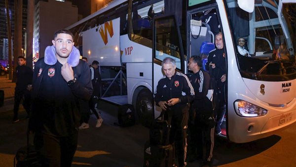 وصول بعثة الأهلي