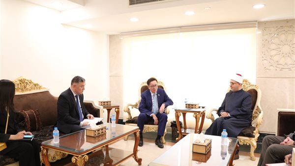 الأمين العام لمجمع