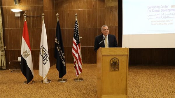 افتتاح المركز الجامعي