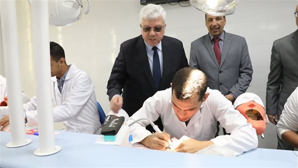 وزير التعليم