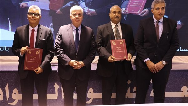 وزير التعليم العالي