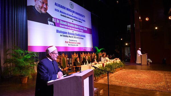 مفتي الجمهورية يلقي