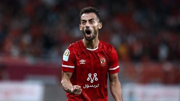 اللاعب احمد عبد القادر