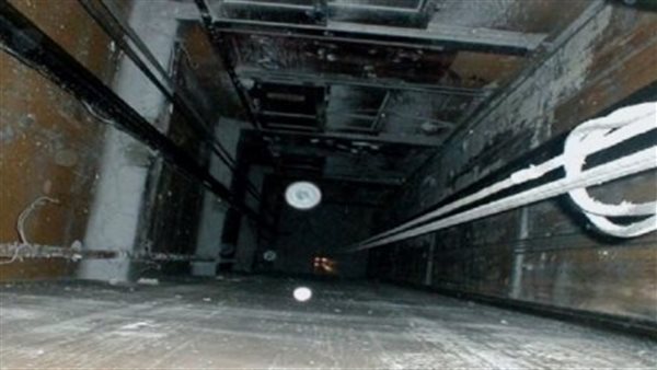 سقوط أسانسير