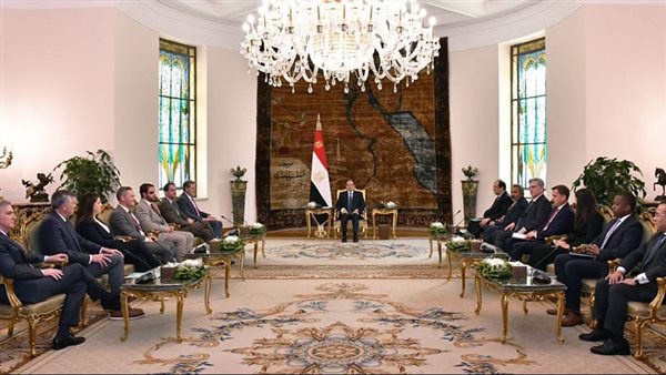 الرئيس السيسي يستقبل