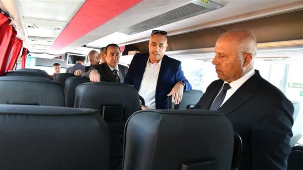 وزير النقل الفريق