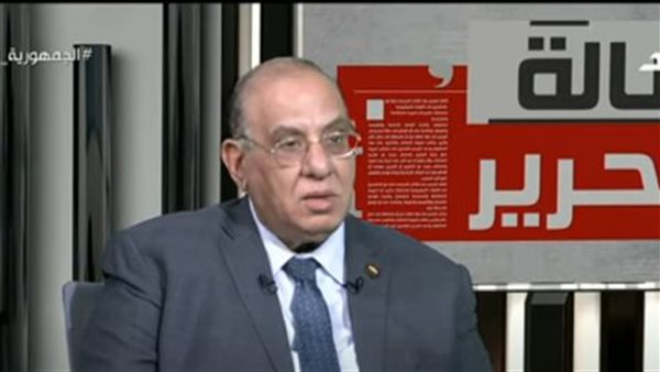 الدكتور طلعت عبد