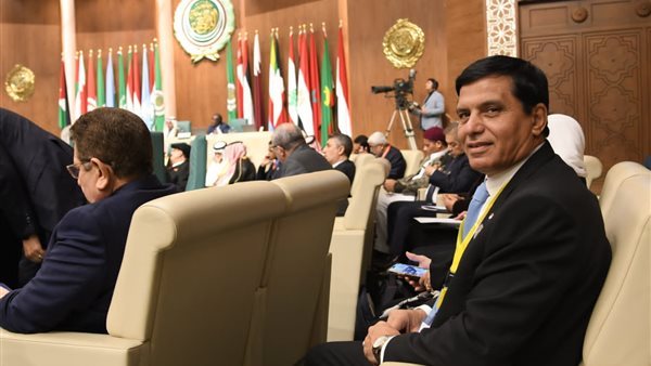 النائب طارق نصير