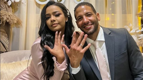 أسماء أبو اليزيد