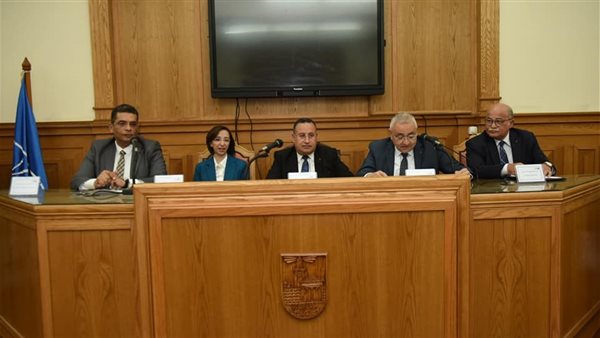  رئيس جامعة الإسكندرية