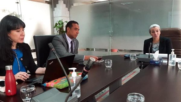 وزيرة البيئة 