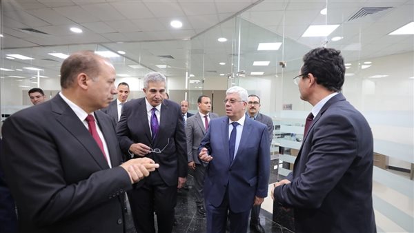 وزير التعليم العالي