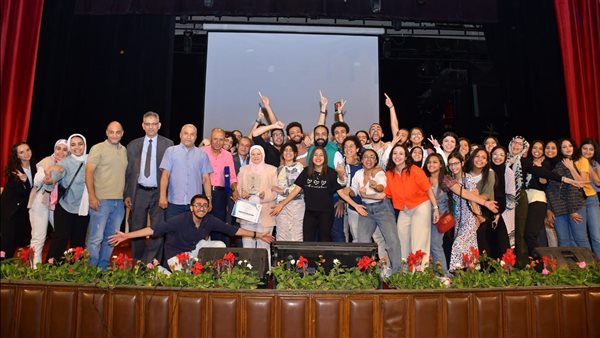 جامعة القاهرة تنظم